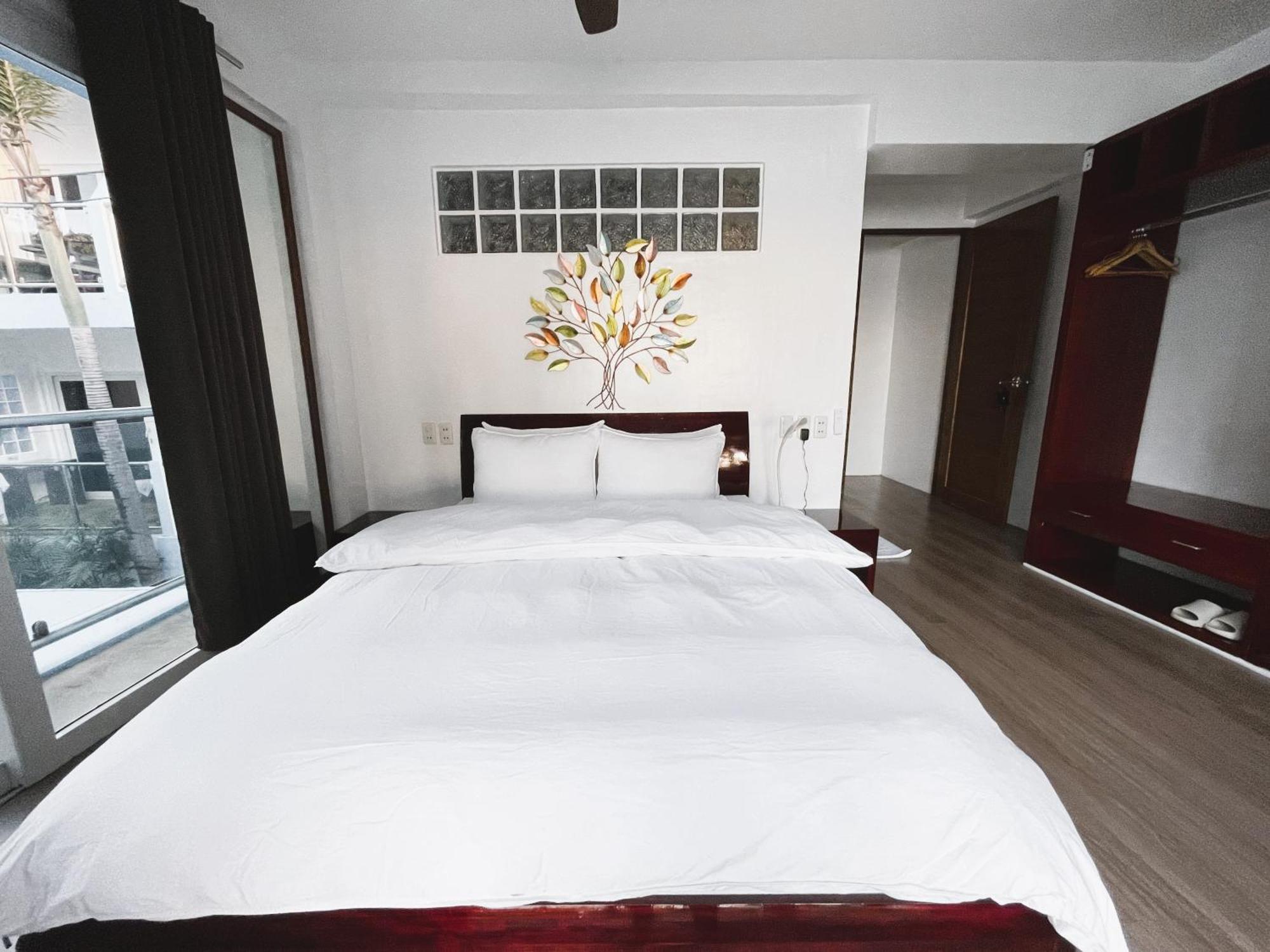 Montani Beach Resort Puerto Galera Powered By Cocotel Екстериор снимка